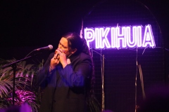 Te-Kahureremoa-–-Entertainer